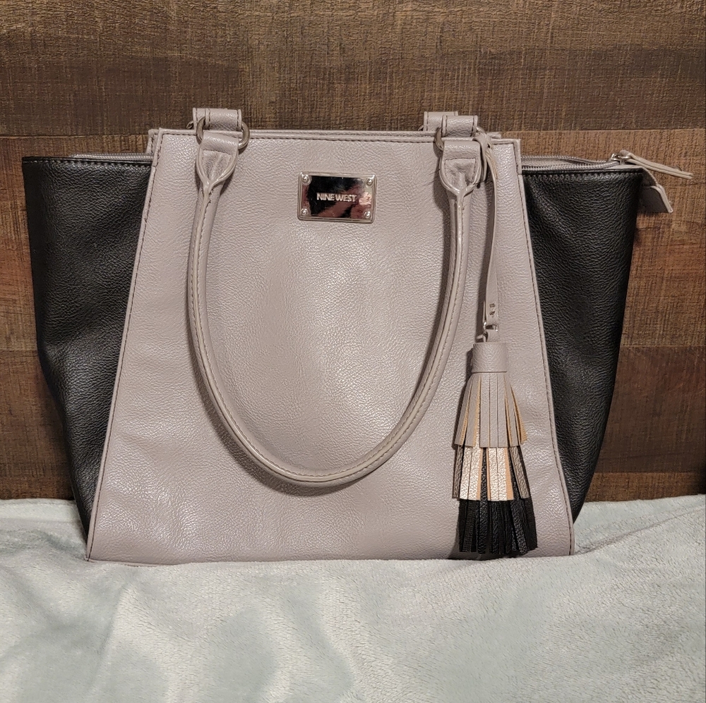 Nine West shoulder bag